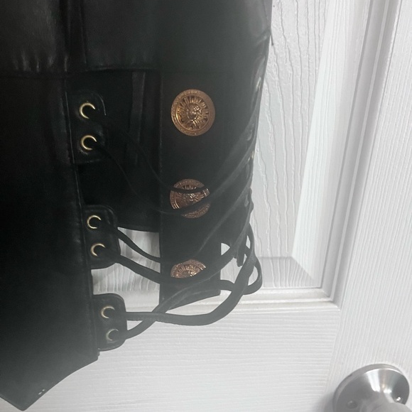 Cache Genuine Black Leather Bike Vest . Size medium. - Picture 3 of 8